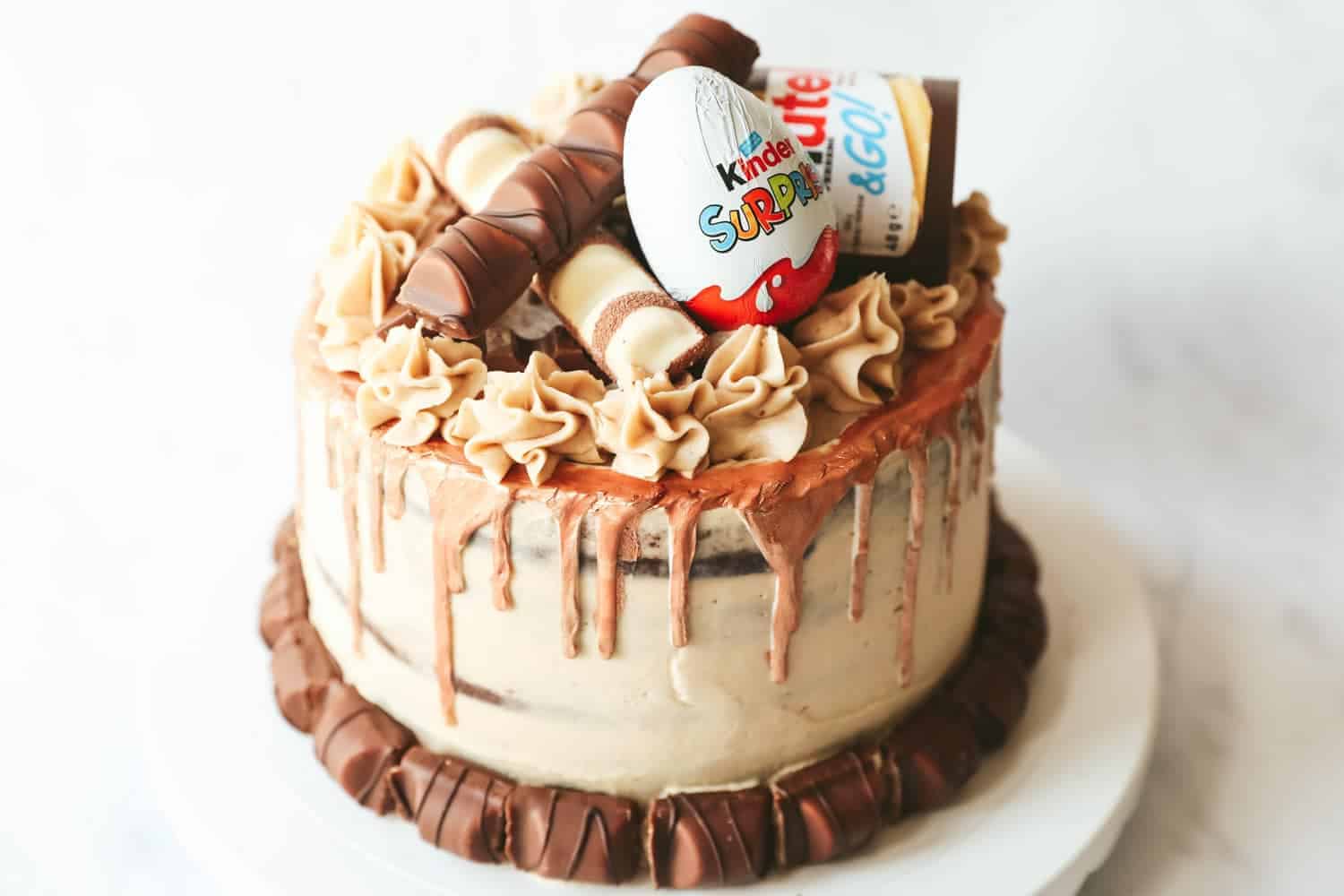 Kinder Bueno Torte - Receptek és ötletek
